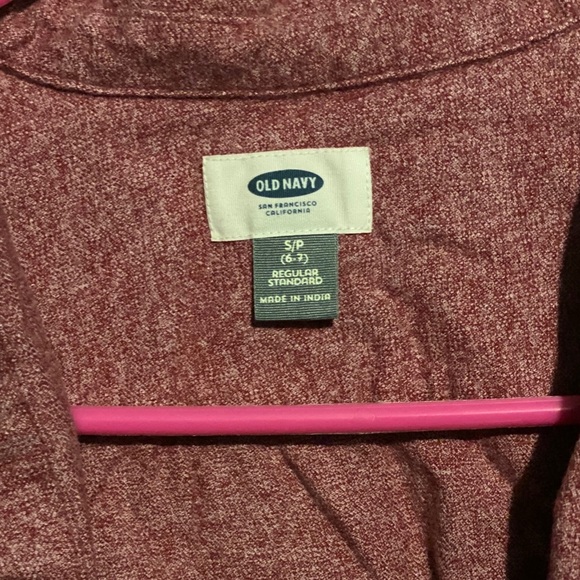 Boy Red long sleeve old navy button down shirt - Picture 4 of 5
